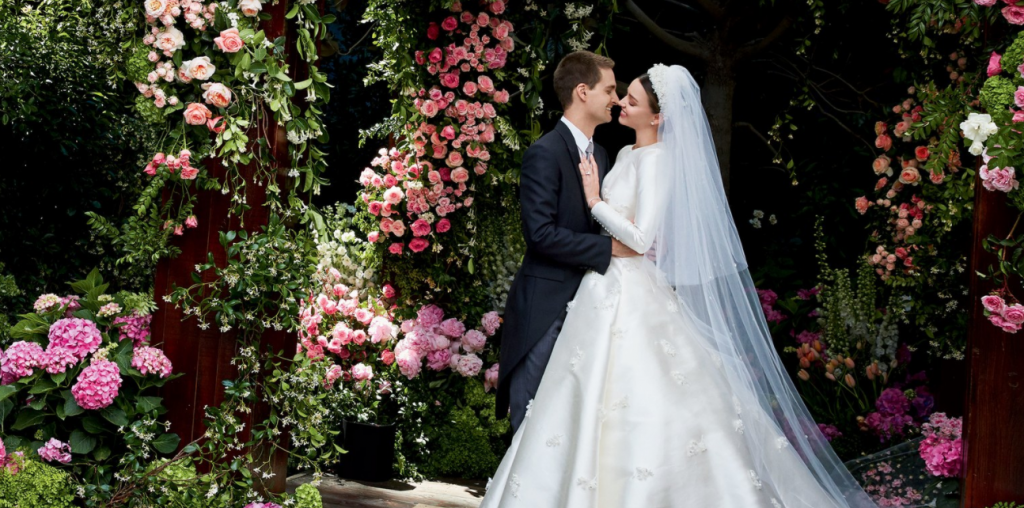 Este es el vestido que lució Miranda Kerr en su boda