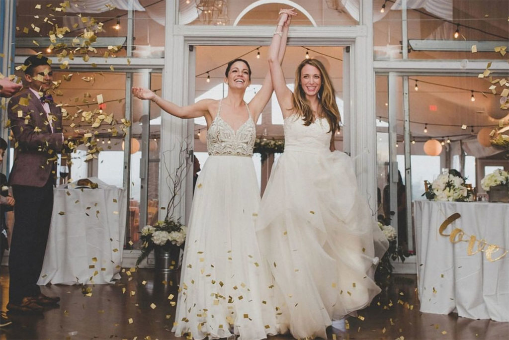 Boda gay: cómo combinar los trajes de novios o los vestidos de novias