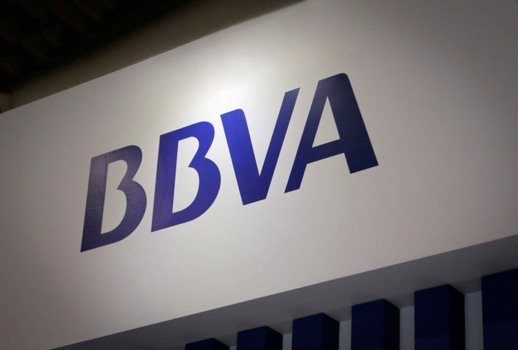 BBVA también postergará pagos de clientes y apoyará a Pymes