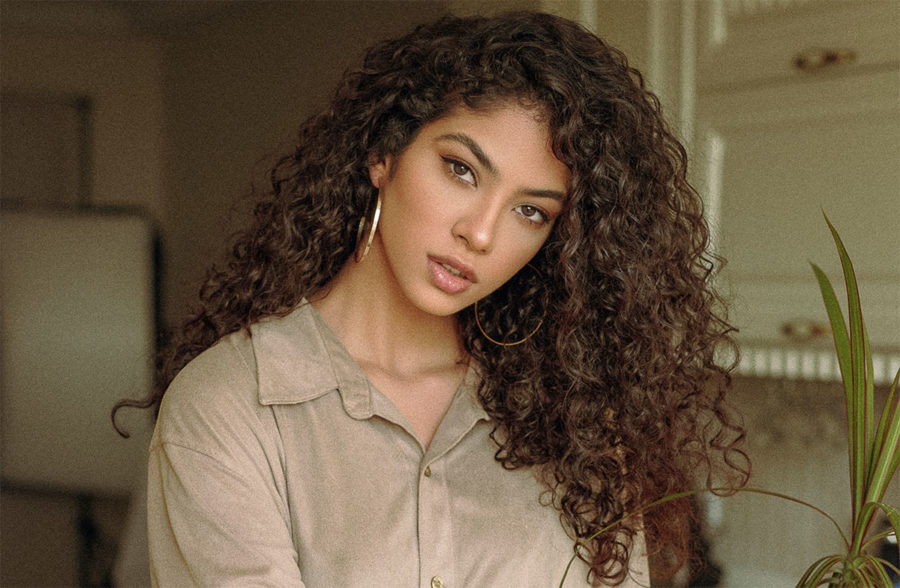 Tips para despertar con unos rizos de ensueño en tu boda 