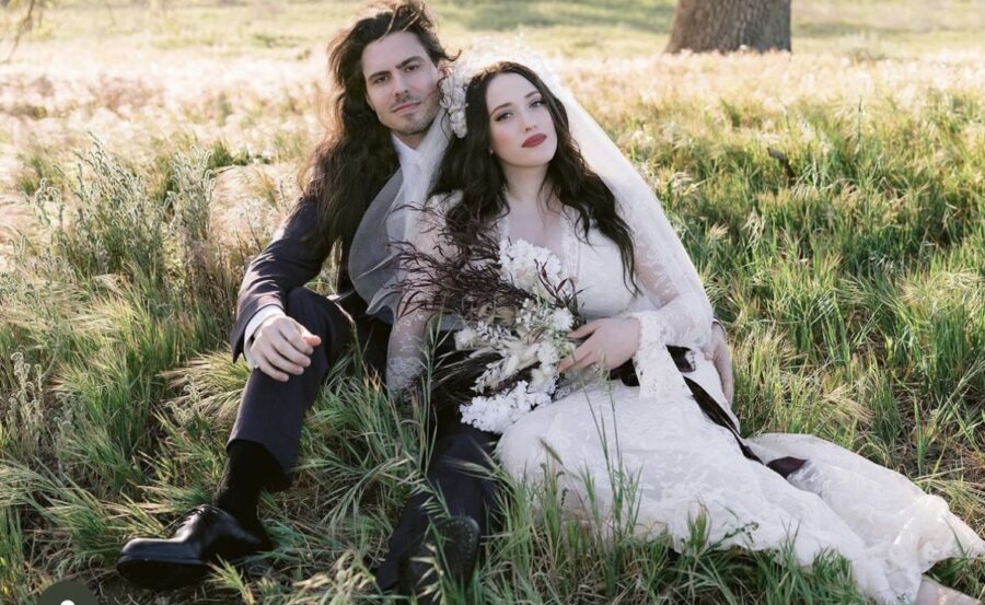 La boda vintage de Kat Dennings con Andrew W.K