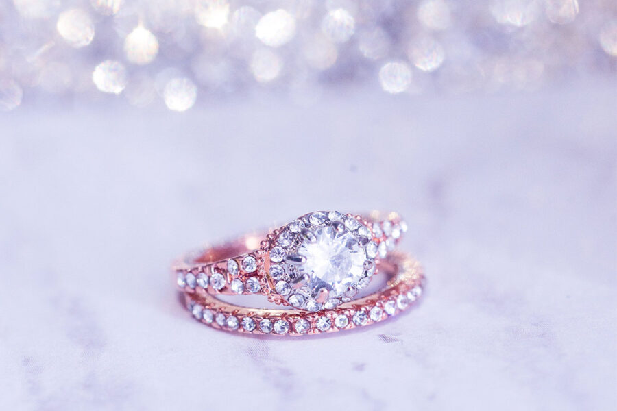 Anillos de compromiso perfectos para dar el sí