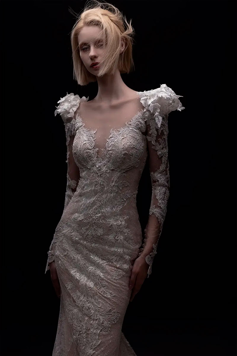 vestido de novia corte sirena con mangas largas y cristales swarovski