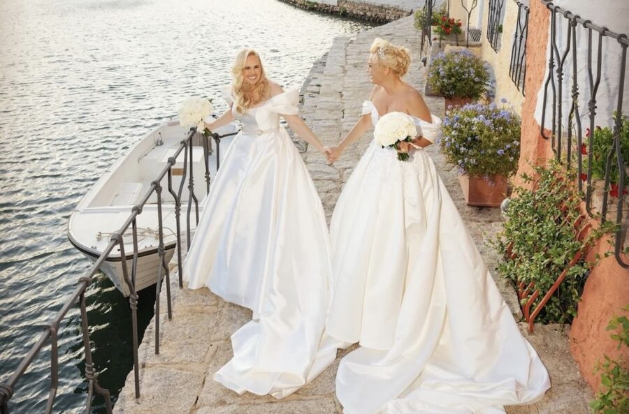 La actriz Rebel Wilson se casa con su pareja Ramona Agruma