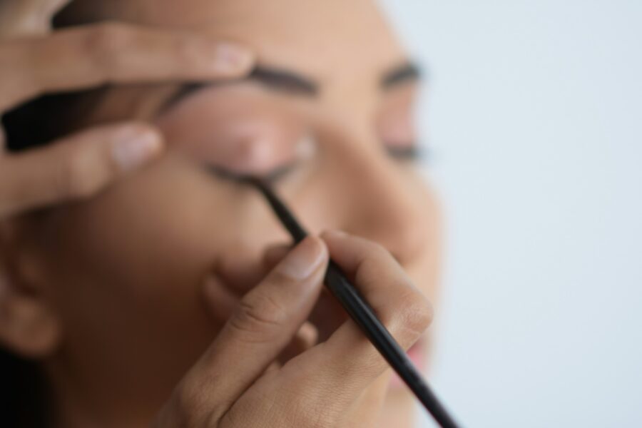 Tendencias de maquillaje para novias 2025