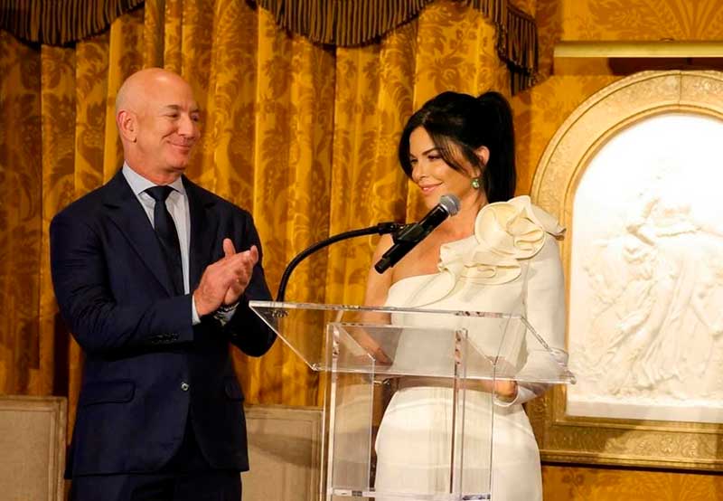 jeff bezos y lauren sanchez