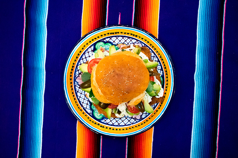 comida tipica poblana cemitas