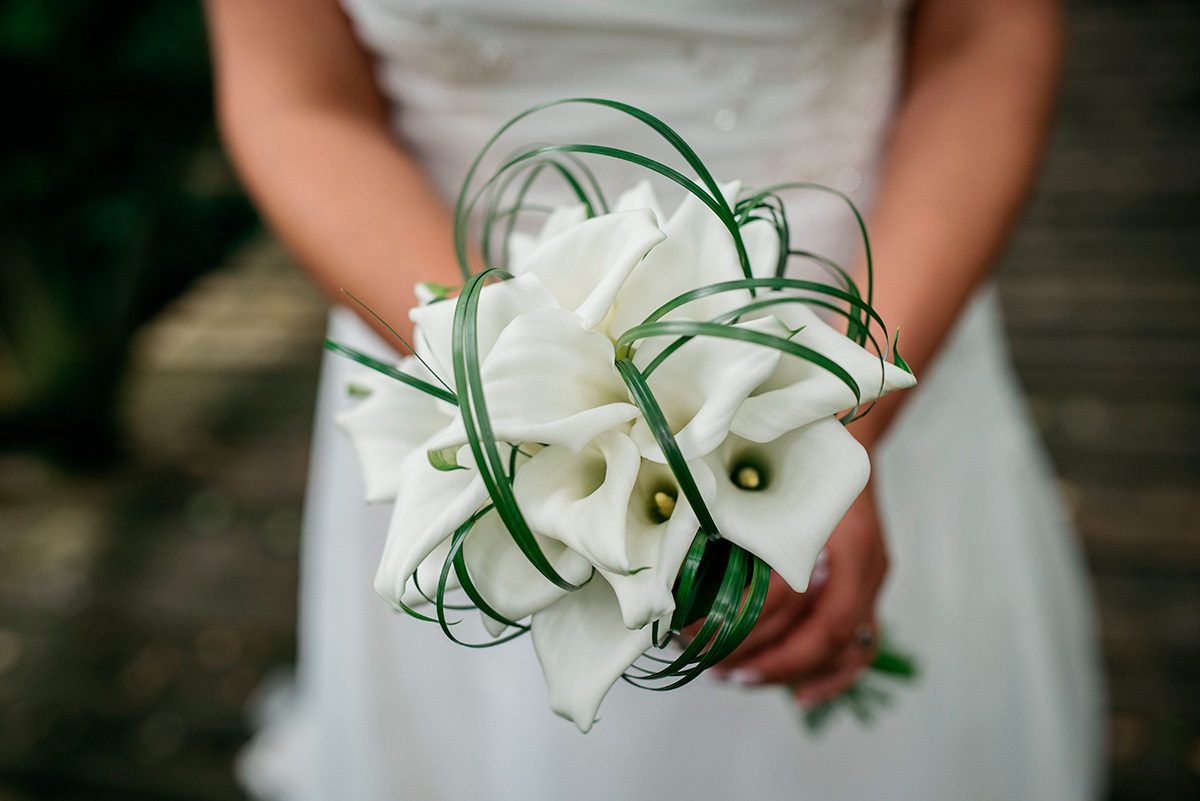 El ramo de novia para la Virgen, las flores como un gesto de fe y amor en tu boda