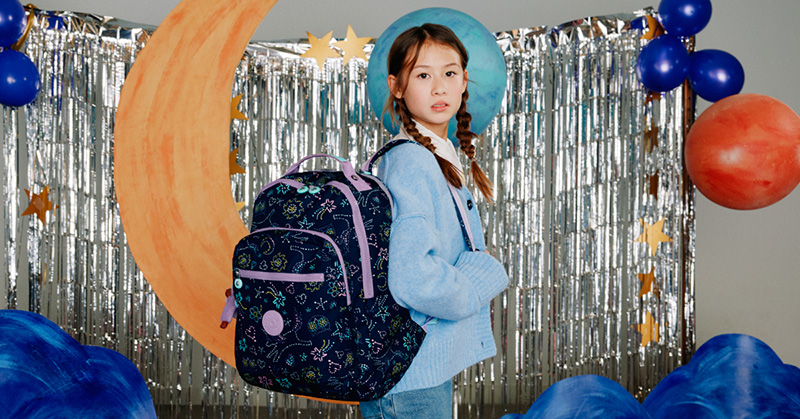 reducir los riesgos de una mochila pesada