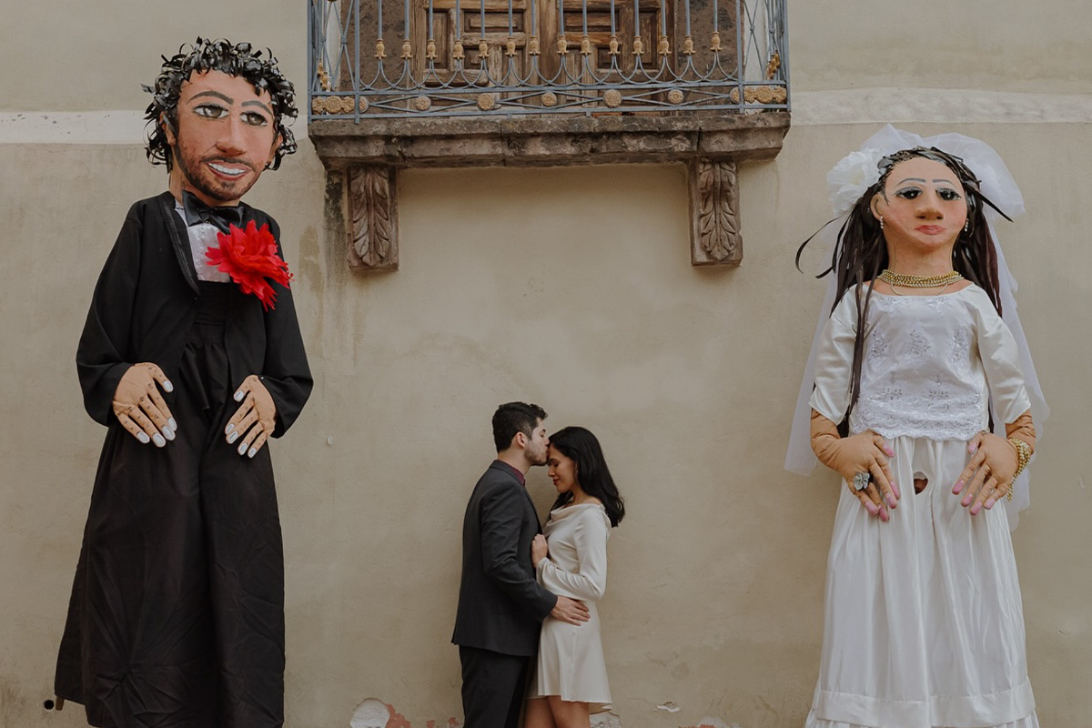 Qué son las mojigangas y por qué se usan en las bodas tradicionales de México