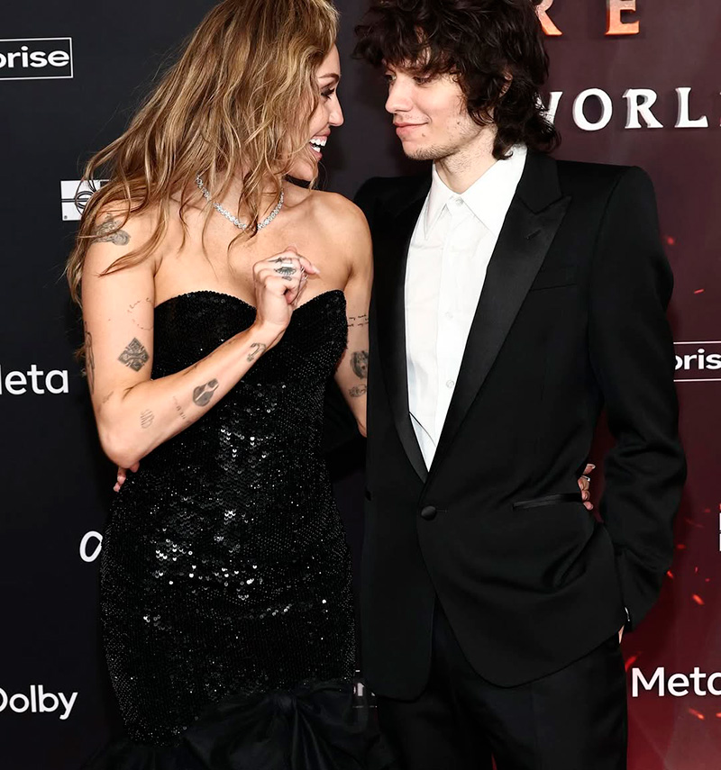 compromiso de famosas mayores de 30